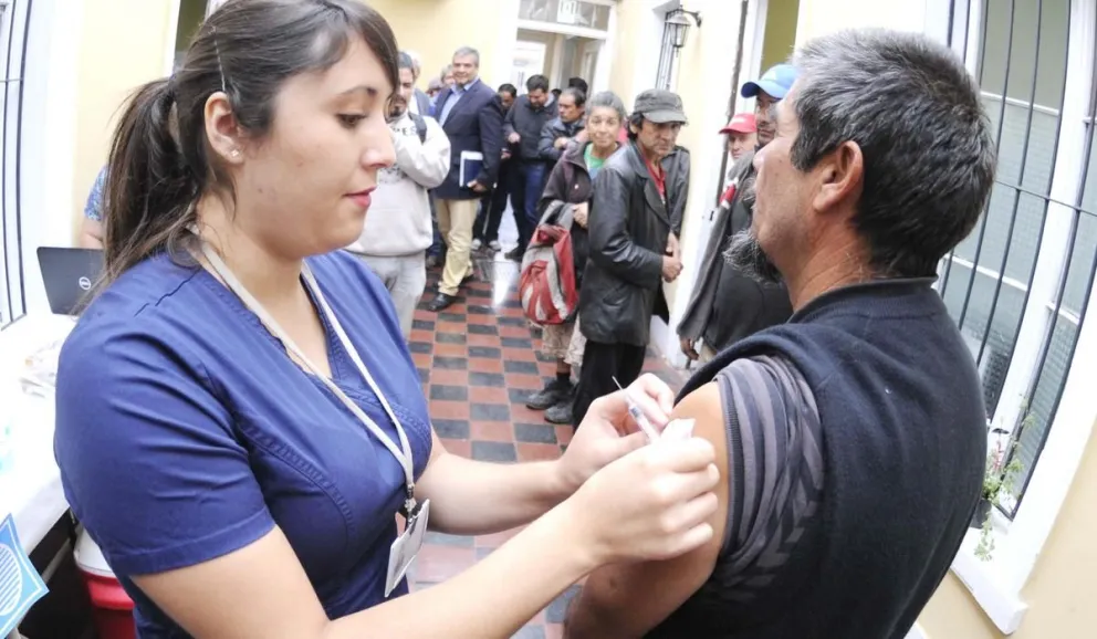 Vacunación contra la influenza presenta un 52% de cobertura a nivel regional
