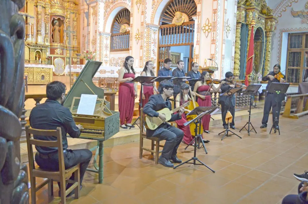 Serenenses se lucieron en festival de música Renacentista y Barroca en Bolivia