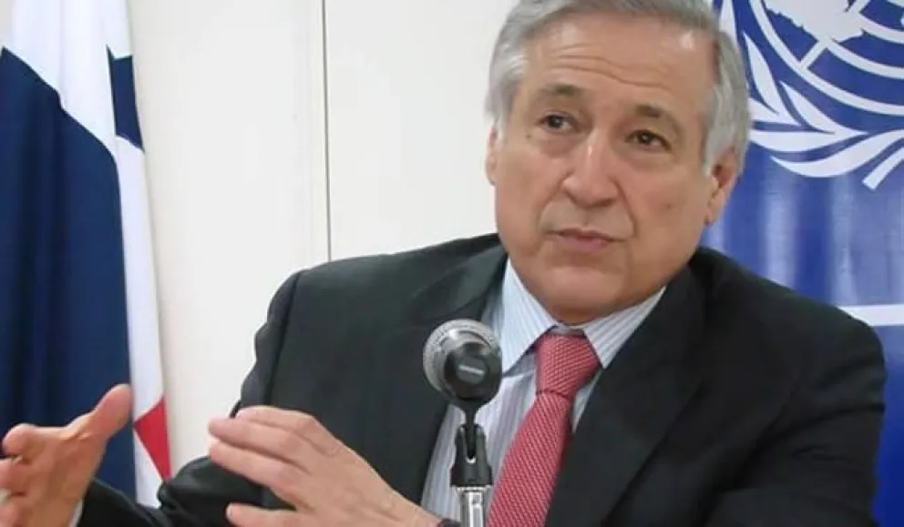 Gobierno chileno preocupado por juicio político a Dilma Rousseff