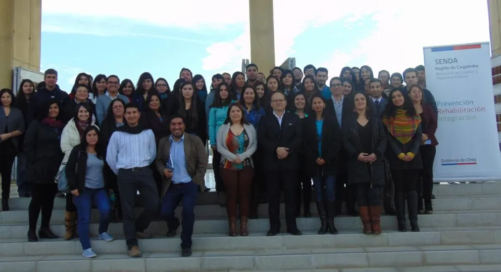 Capacitan a funcionarios de SENDA en temáticas de prevención, rehabilitación e integración social