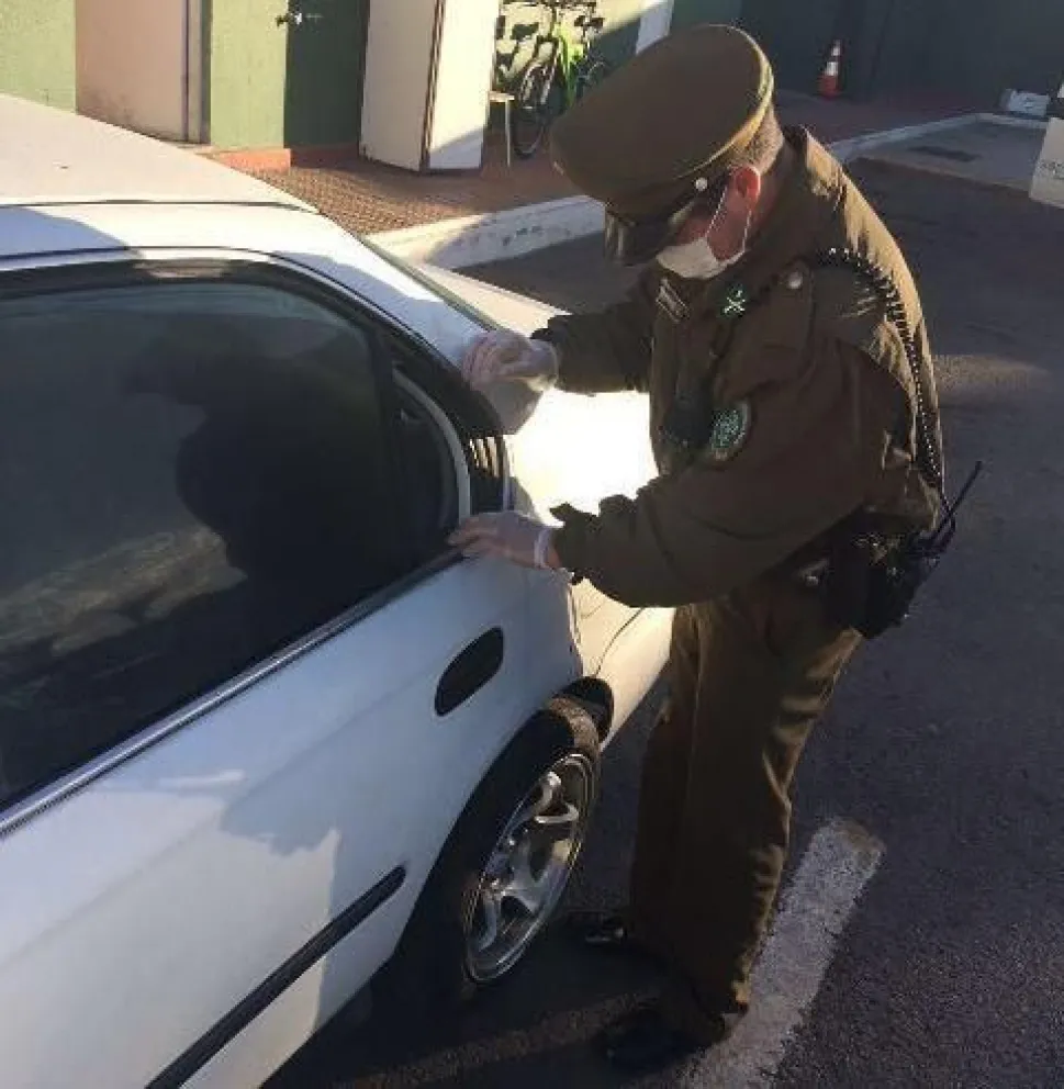 Individuos roban 3 vehículos en menos de 2 horas