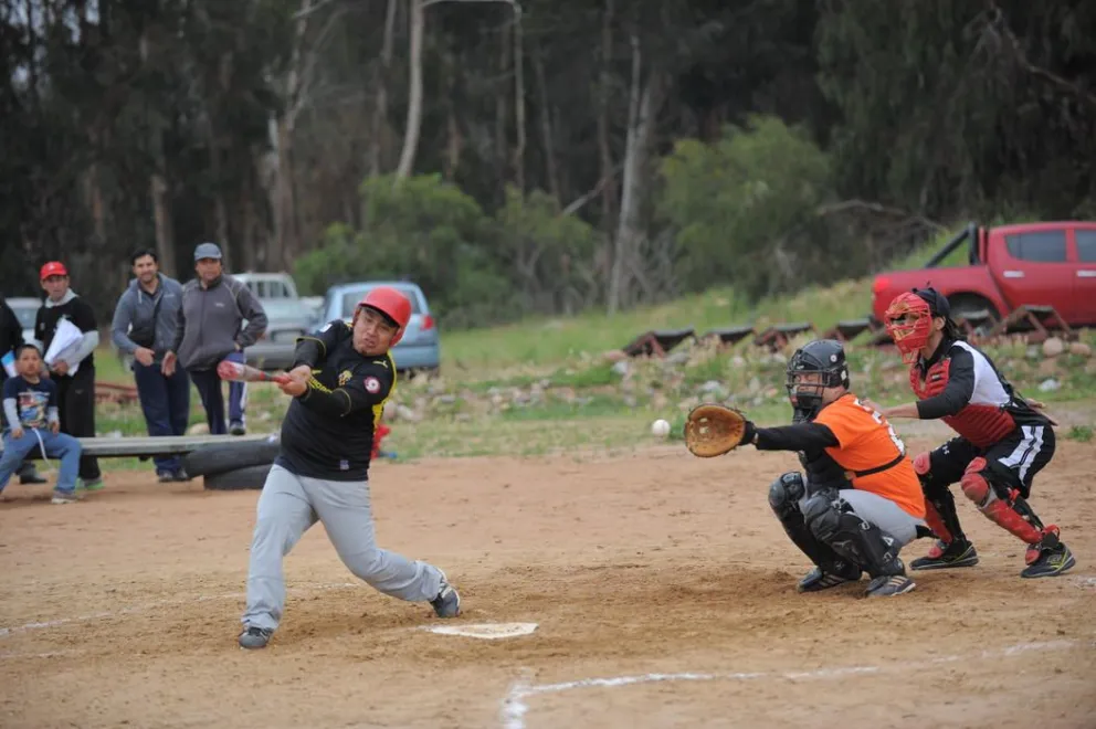 Fanáticos del béisbol y softball tendrán su Nacional en La Serena