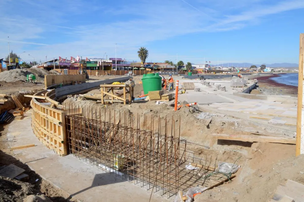 Nueva infraestructura costera y puente de Tongoy se habilitarán en diciembre