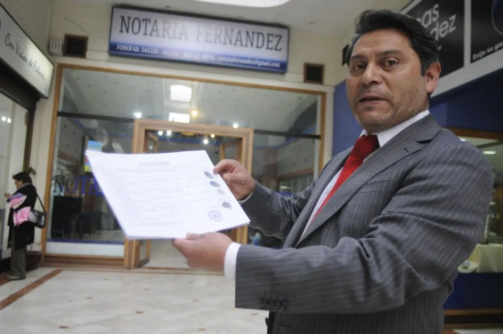 Ingeniero recolecta firmas para inscribir su candidatura a alcalde por La Serena