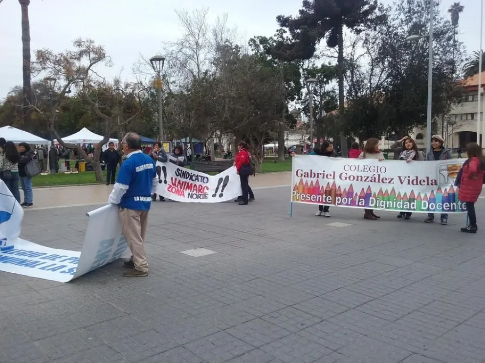 Trabajadores se manifiestan por reformas laborales