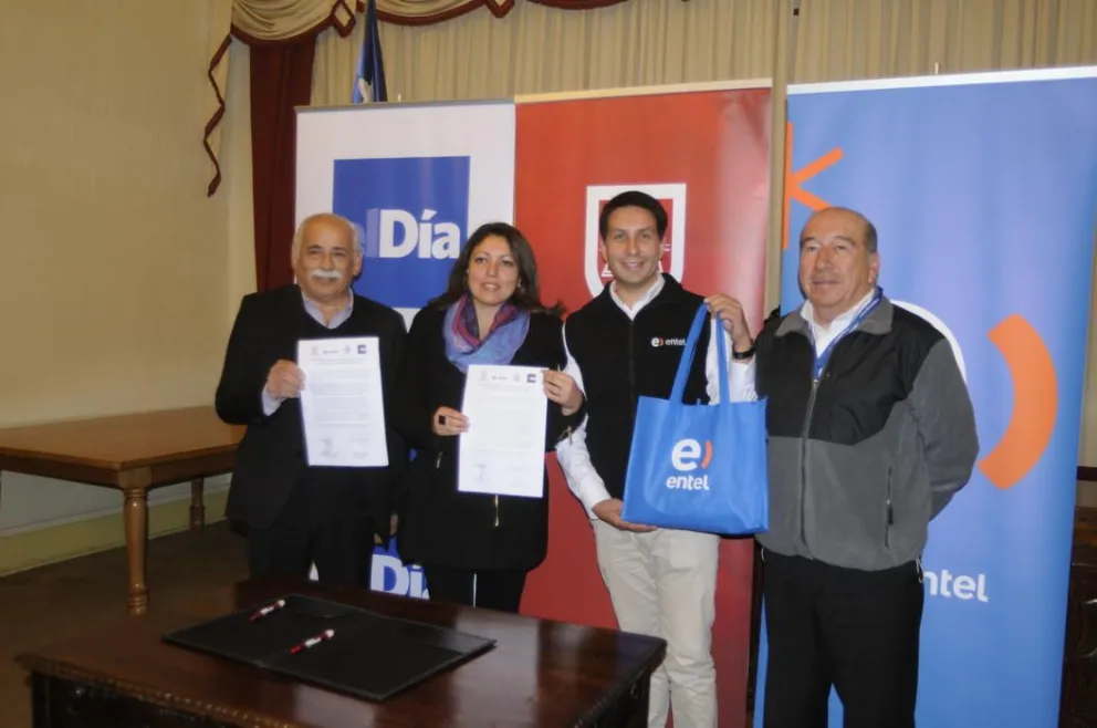 Convenio permitirá entregar 40 mil bolsas reutilizables