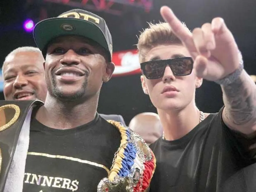 Floyd Mayweather tras pelea de Justin Bieber: "No es una niña"