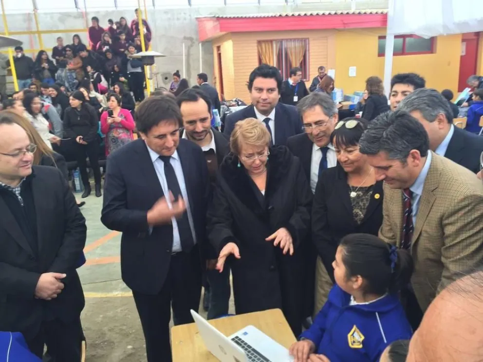 Presidenta Michelle Bachelet visita Canela, Vicuña  y La Serena