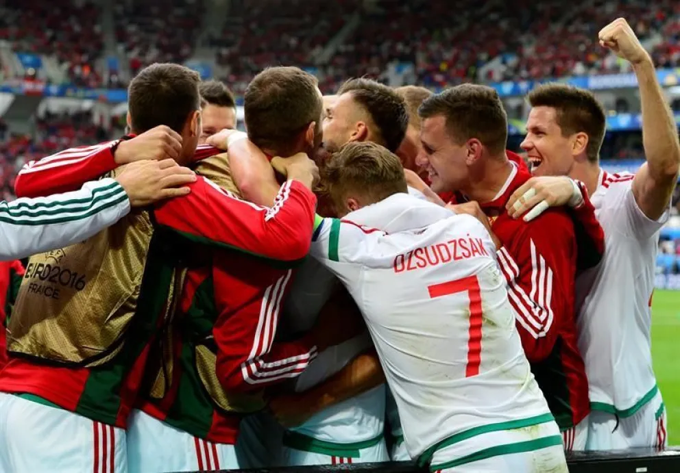 Hungría derrotó a Austria en su regreso a la Eurocopa