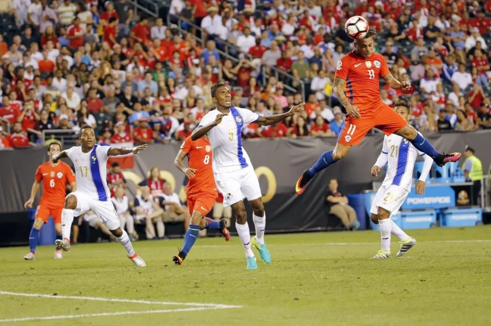 Chile supera con jerarquía a Panamá y se planta en cuartos de final