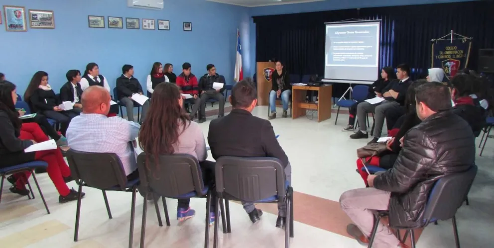 Establecimientos PACE del Limarí y Choapa participan en primera jornada de Proyectos Participativos 2016