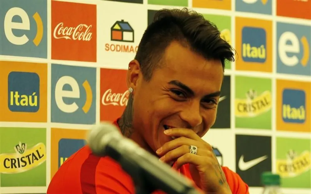 Eduardo Vargas: “Colombia es mucho más fuerte que México”