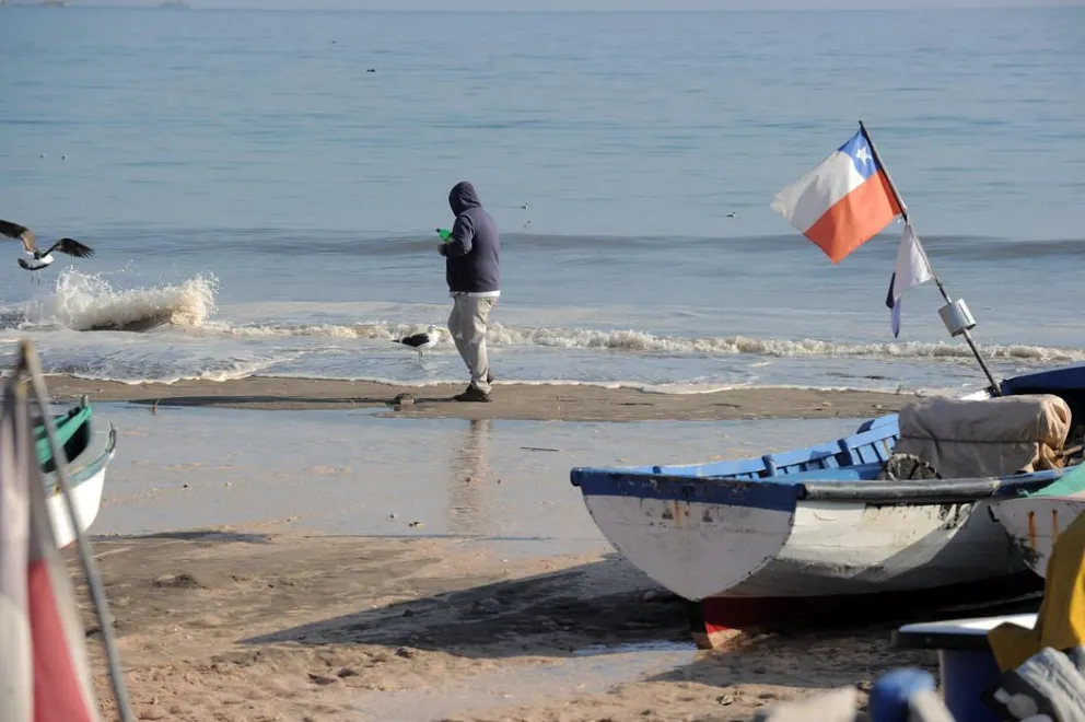 Pescadores no han podido salir a la mar por las marejadas y exigen ayuda
