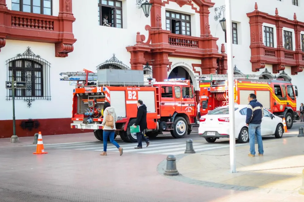 Controlan amago de incendio en edificio de la Corte de Apelaciones