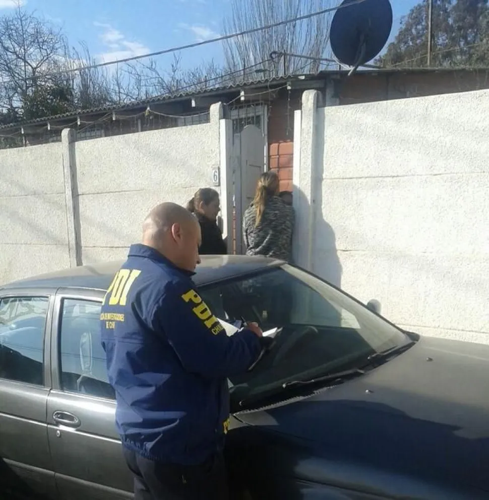 Con armas de fuego asaltan a mujer en su casa en La Serena