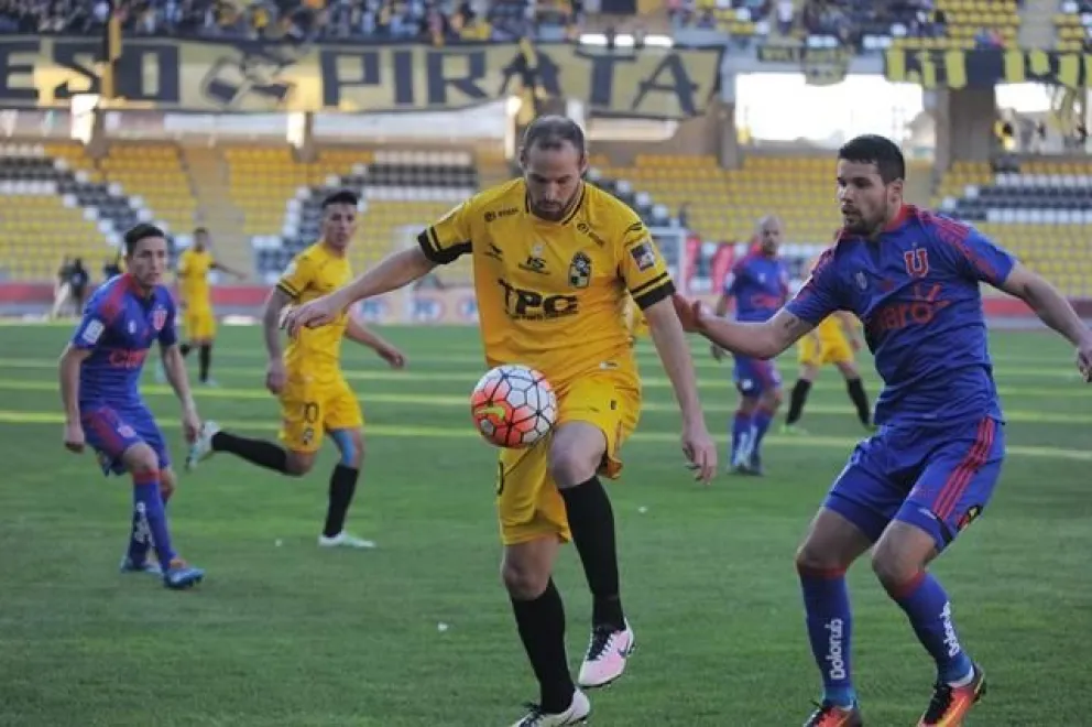 Coquimbo Unido cayó de local por goleada ante Universidad de Chile