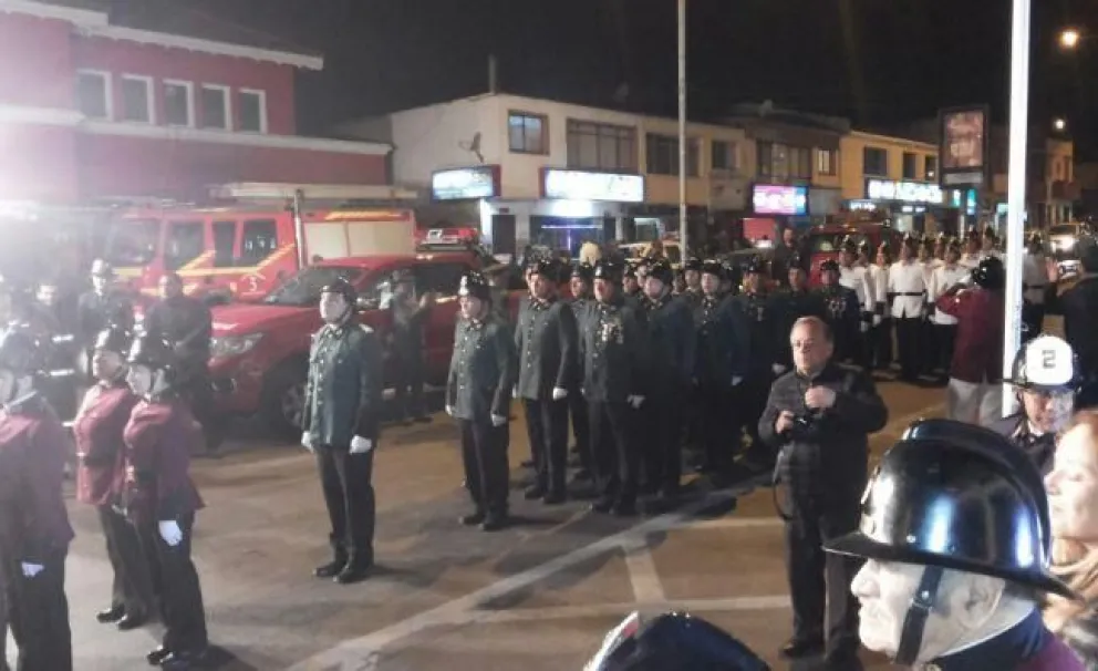 Voluntarios de La Serena celebran 165 años del Día Nacional del Bombero