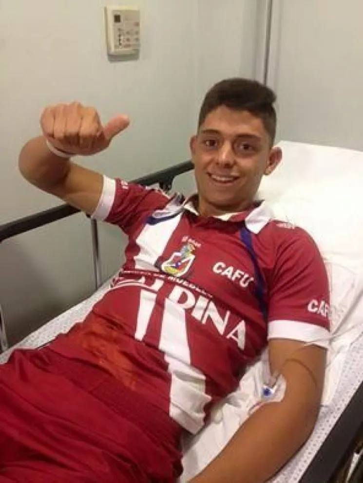 Joaquín Montecinos es optimista pese a su grave lesión
