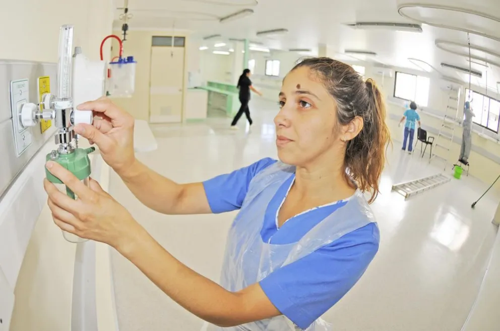 Habilitan nuevas dependencias para enfrentar el colapso del hospital porteño