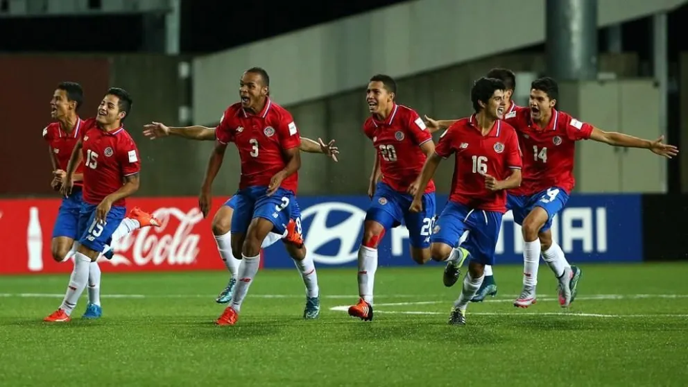 Costa Rica tumba al campeón de Europa