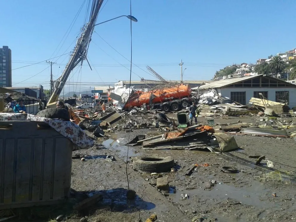 Coquimbo resistió terremoto, pero sucumbió con tsunami