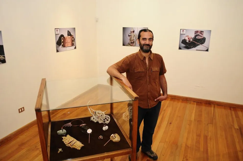 Artista argentino radicado en la región presenta su muestra “Estilo Diaguita”
