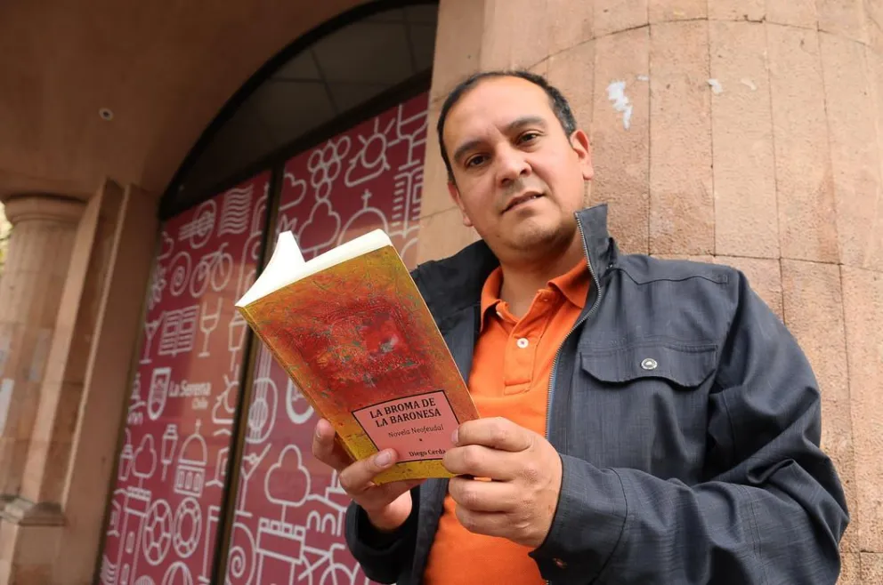 Diego Cerda lanza hoy su novela "La broma de la Baronesa"