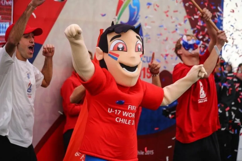 Presentan en Chile a "Brochico", mascota del Mundial Sub'17