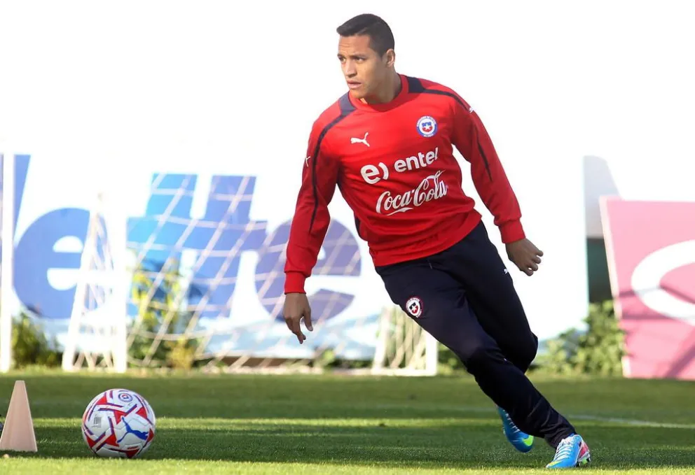 Alexis: “Basta de polémicas. Llegó la hora de hablar de fútbol"