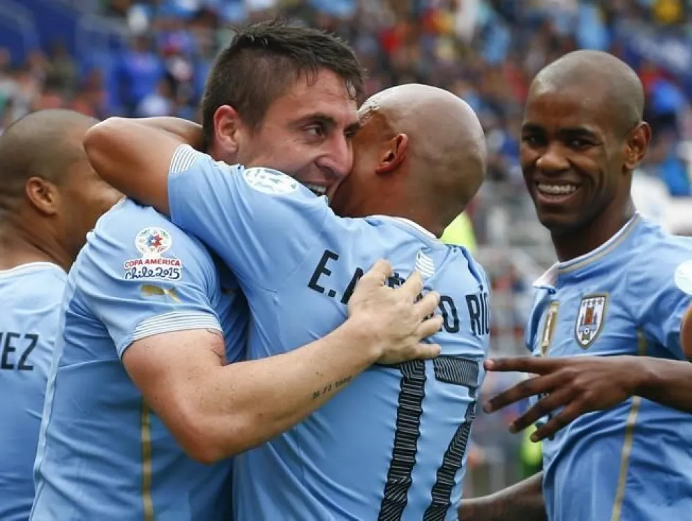 Uruguay sufrió más de la cuenta y superó a una ‘brava’ Jamaica con solitario gol de Rodríguez
