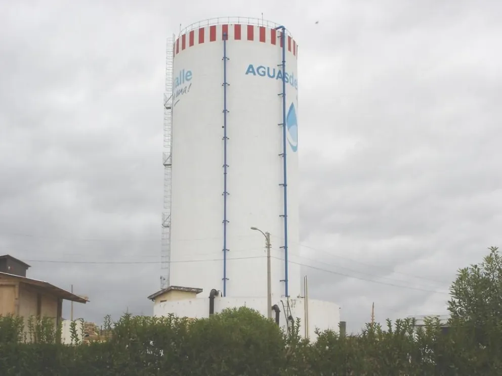 Refuerzan servicios de agua potable por Copa América