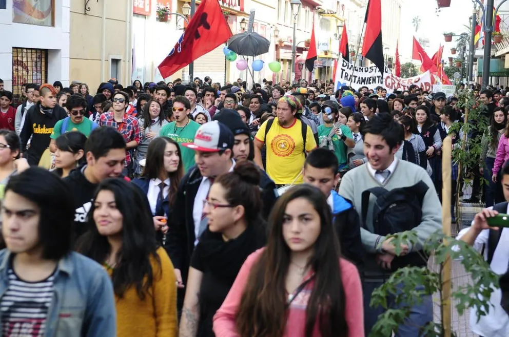 Estudiantes convocan para este miércoles a marcha por reforma educacional