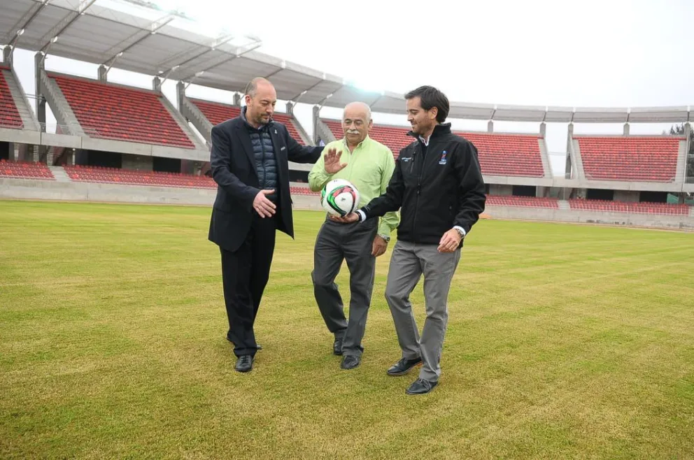 Comitiva FIFA visitó los estadios de La Serena y Coquimbo