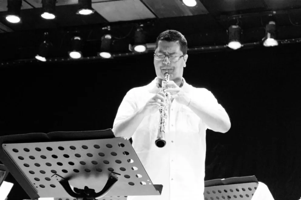 José Luis Urquieta, un oboe serenense en Santiago