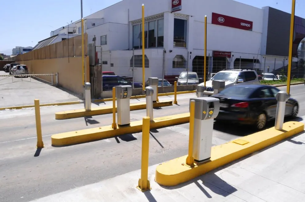 Dura respuesta del municipio a intención de cobrar estacionamiento en el Jumbo