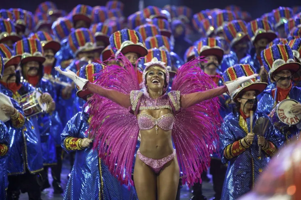 Carnaval de Río de Janeiro la mayor fiesta popular del planeta