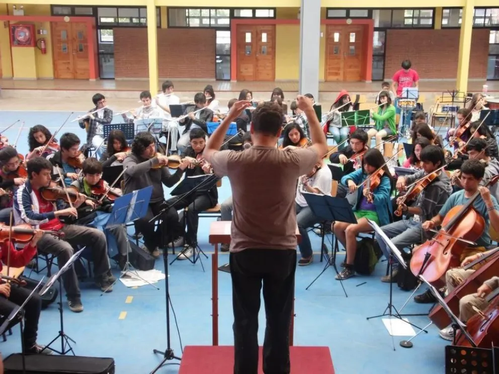 Jóvenes músicos llevarán los sonidos clásicos a Illapel