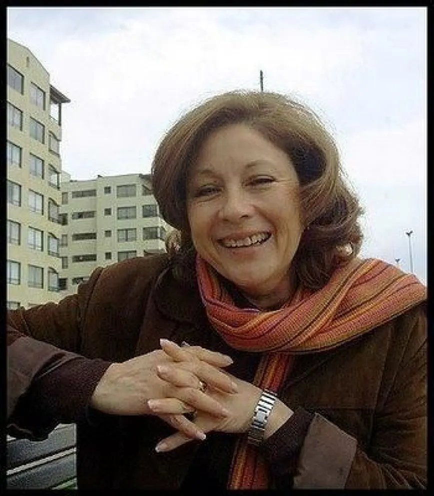 Expareja de Sonia Viveros quiere donar premios a museo