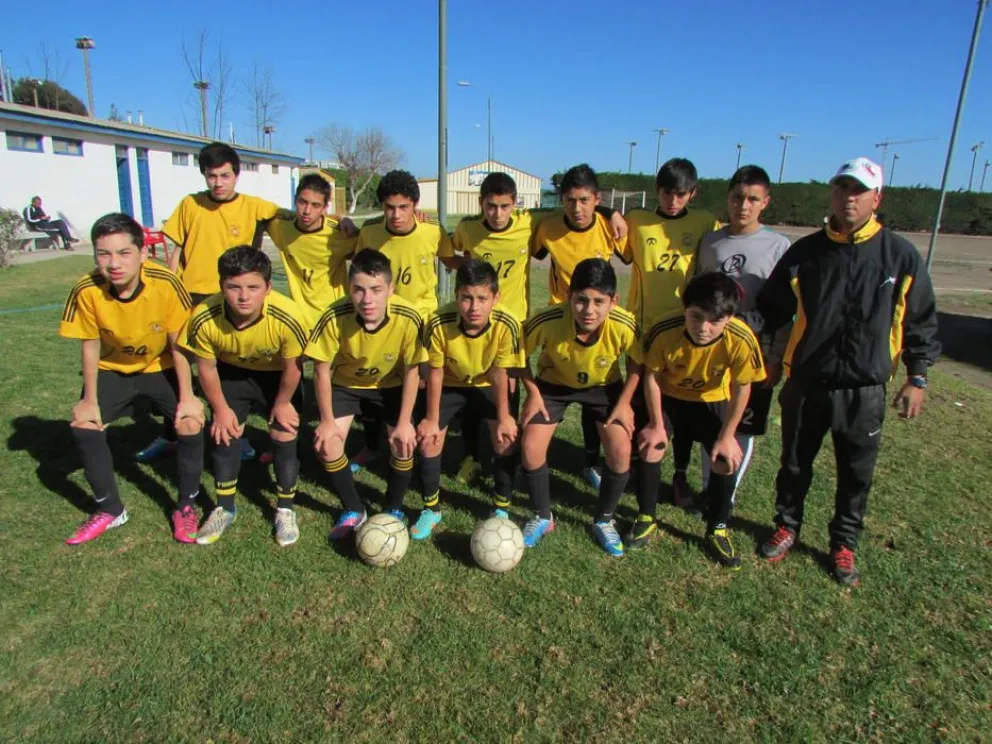 Sin pausas se juega torneo ACEFA