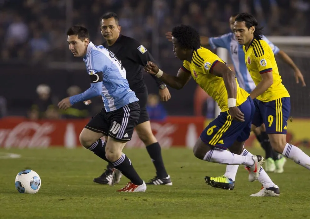 Con un Messi de atrasito Argentina no pudo frente Colombia
