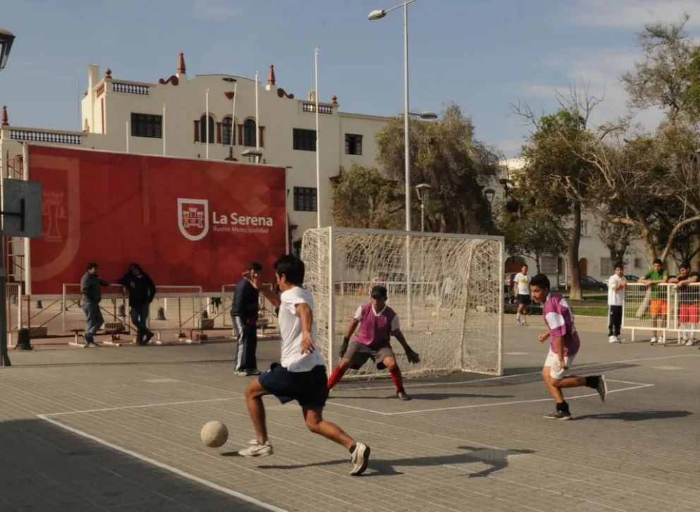 La magia del "Fútbol calle" llega a La Serena