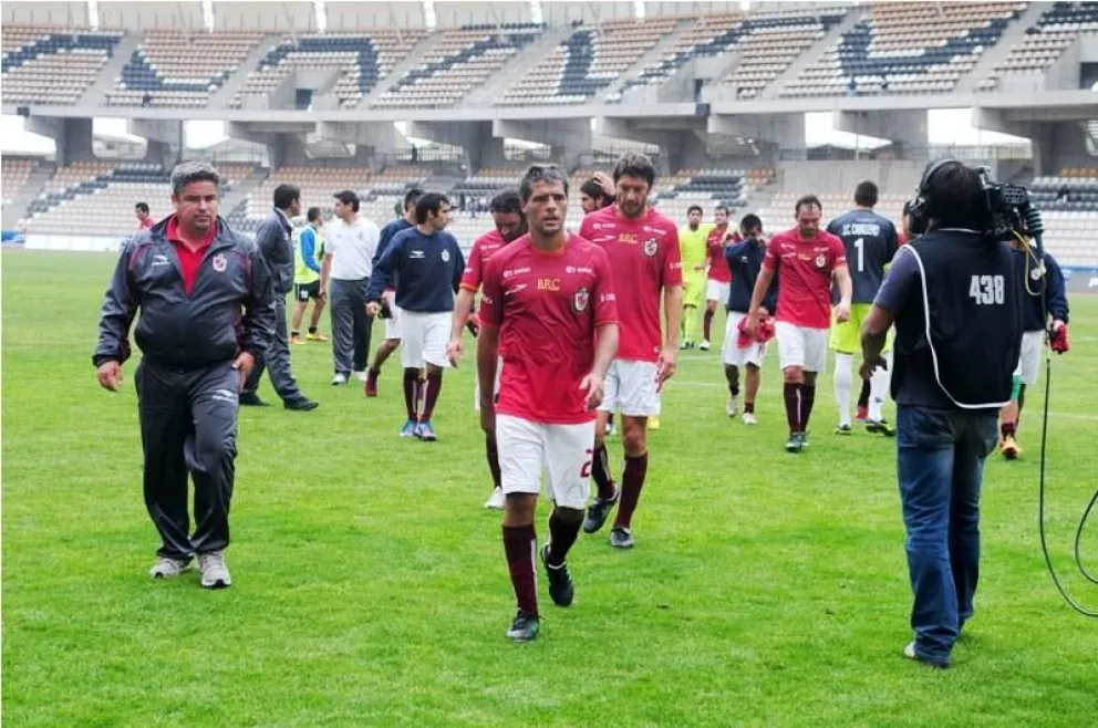 Casi todo el plantel deberá partir