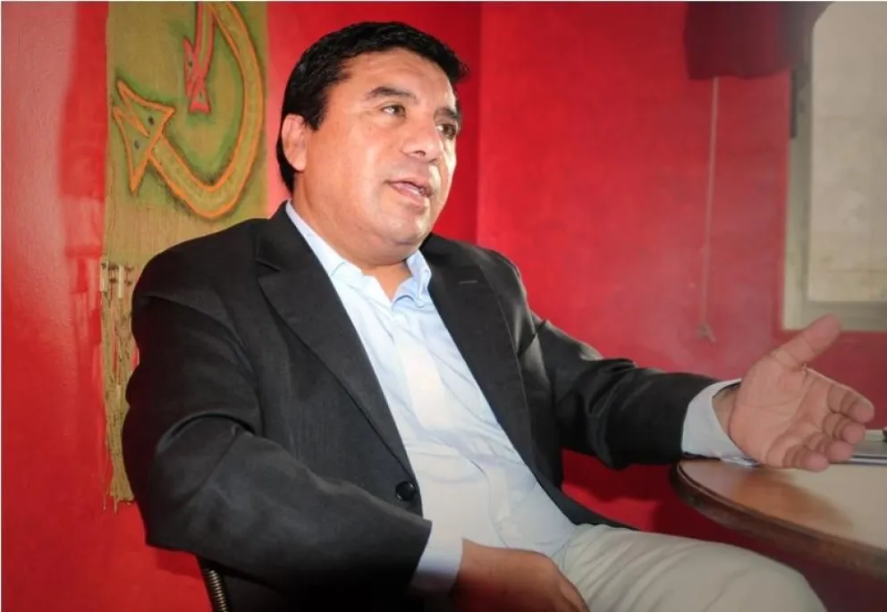 Diputado Pedro Velásquez acusa de “traición” a legisladores de la UDI y RN