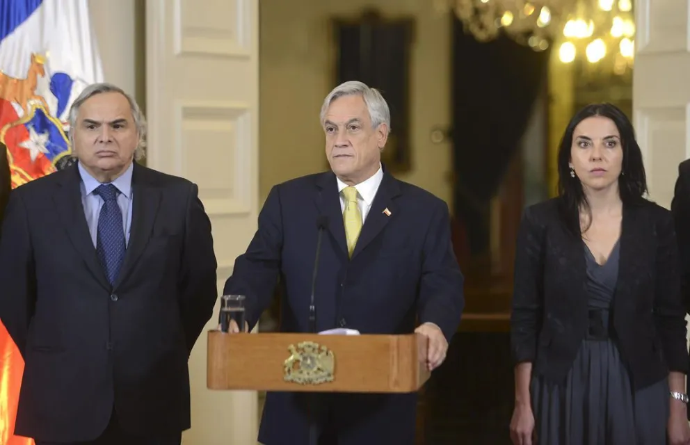 Presidente Piñera mantiene su aprobación en 38%