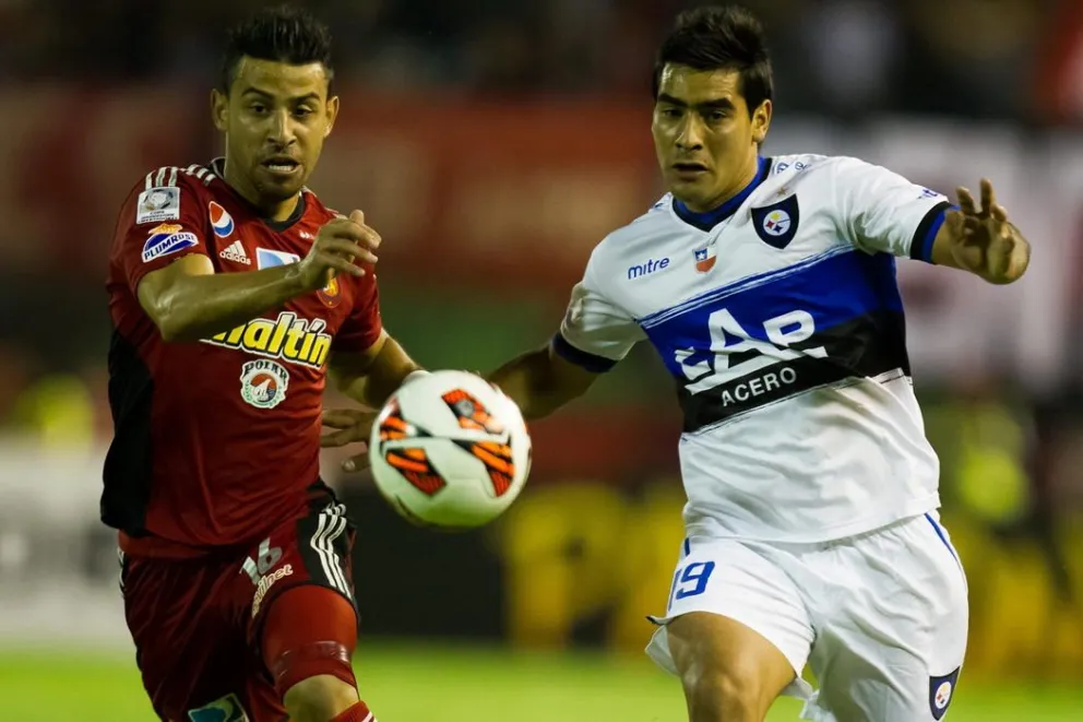 Huachipato golea a Caracas en la Copa Libertadores