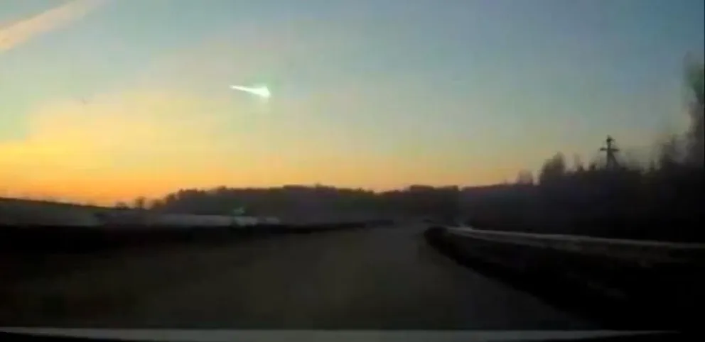 Impacto mundial por caída de meteorito en Rusia que dejó más de mil heridos