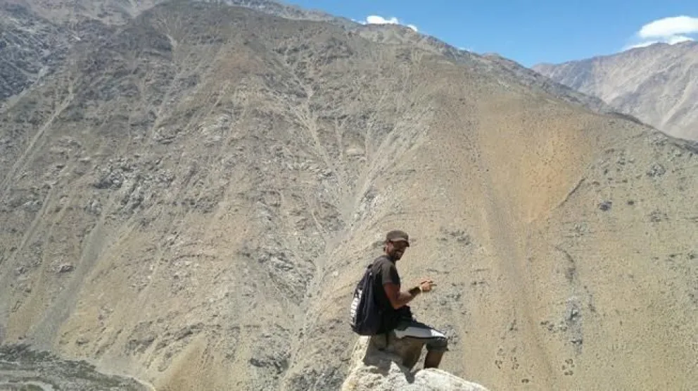 Revelan última fotografía de turista desaparecido en cerro