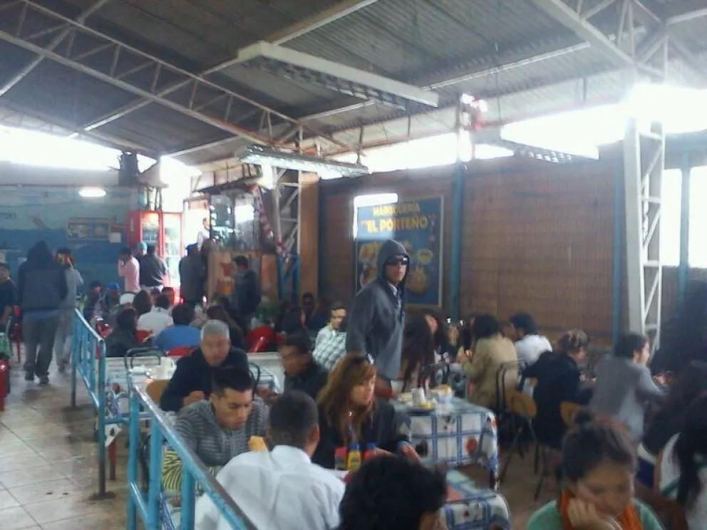 Comunidad disfruta de tradicional desayuno en Coquimbo