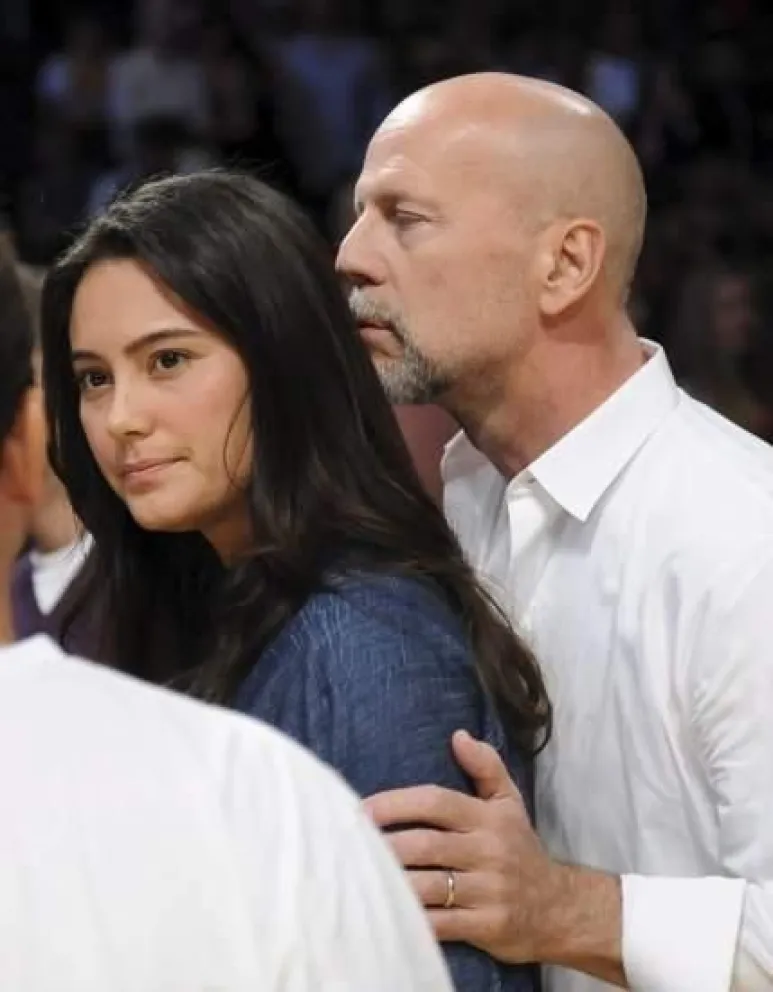 Bruce Willis tiene su primer bebé del matrimonio con Heming