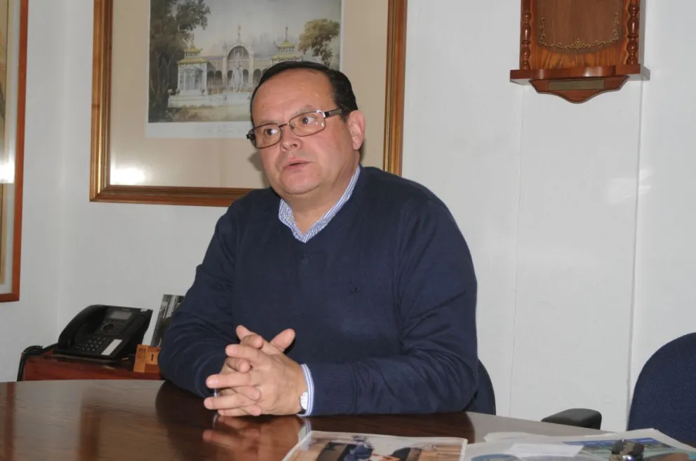 Morales sostiene que muchas veces el trabajo de los privados y el sector público en esta materia ha ido por caminos separados, sin una coordinación. FOTO ANDREA CANTILLANES